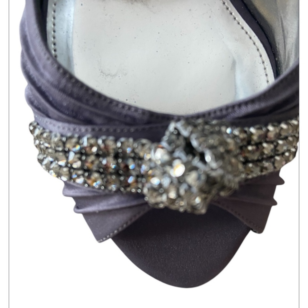 Nina Women's Gray Embellished Peep-Toe Heels Size 8 - Picture 3 of 8